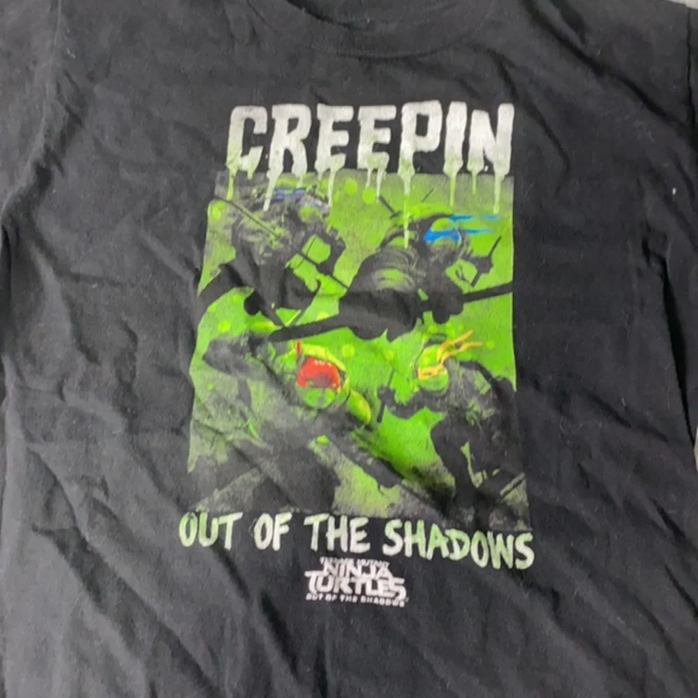 Ninja Turtles Small Black Short Sleeve Out of the Shadows Graphic T Shirt
